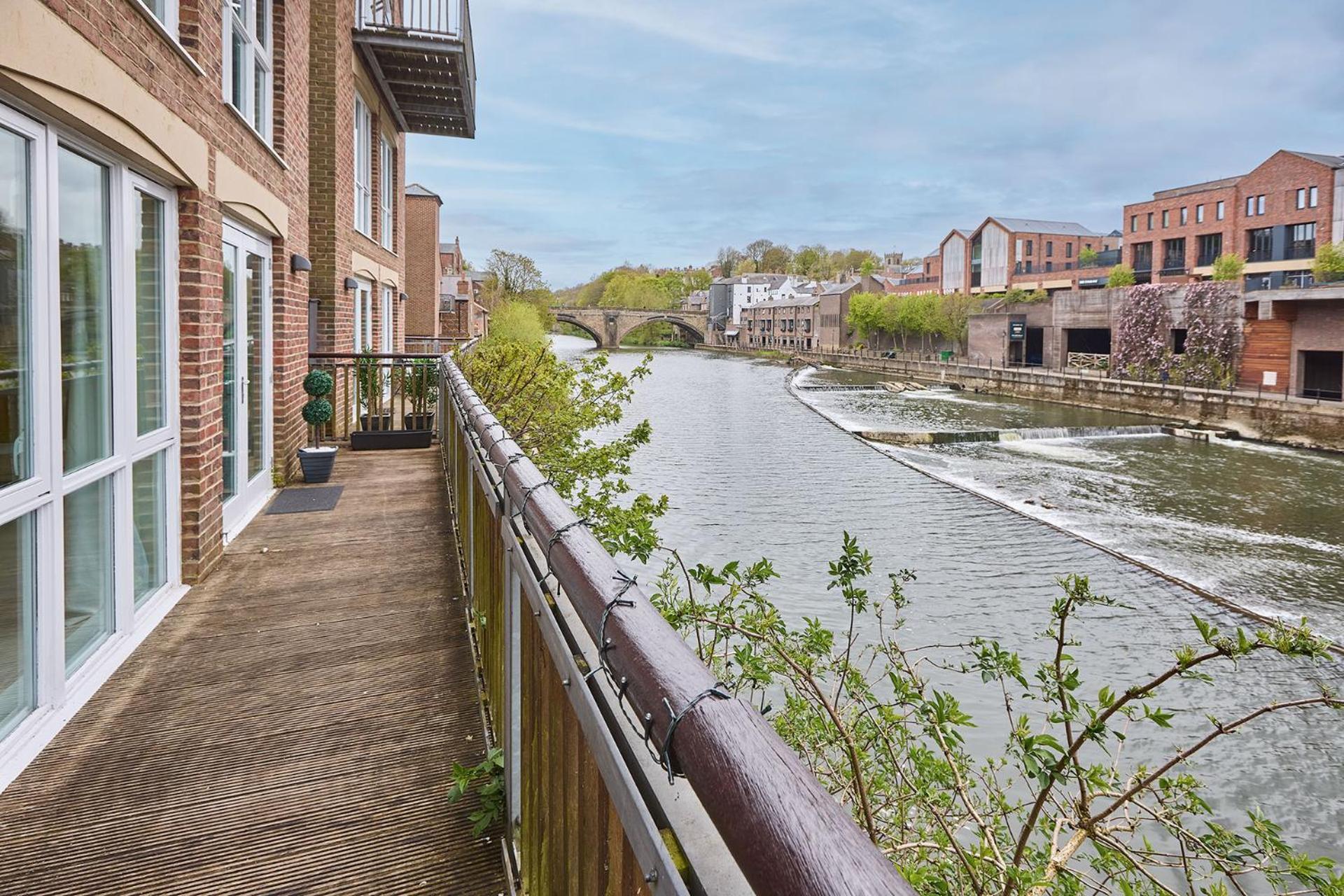 Host & Stay - Waterside Durham Buitenkant foto